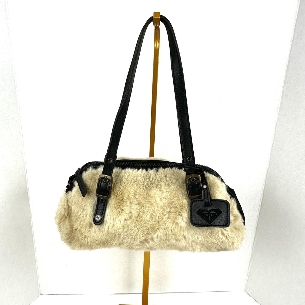 Vintage Y2K Roxy Faux Fur Baguette Bag Fluffy Cyber Surf Shoulder Purse Cream
